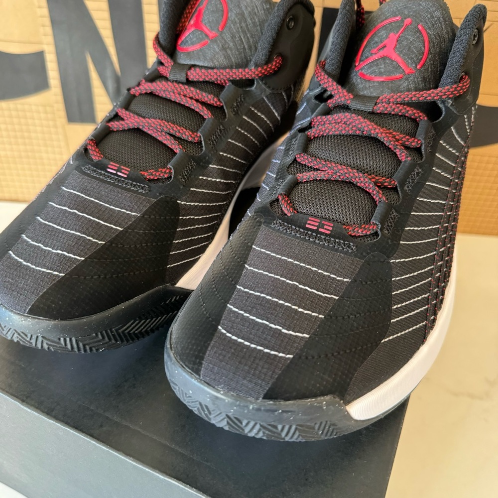 Final Sale!!!  🌺 NIKE 🌺 Jordan Jumpman 2021  👟 - Picture 8 of 12